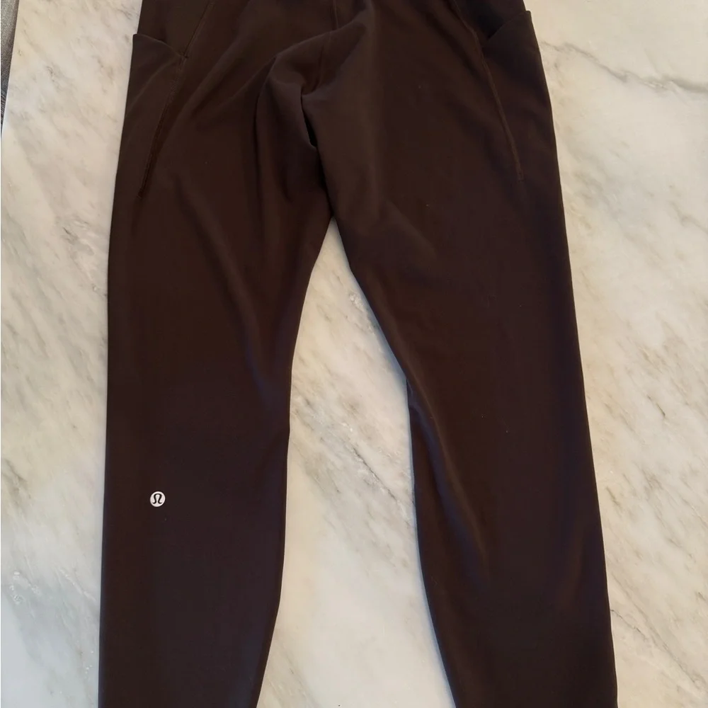 Lululemon Wunder Train Hie Rise Tight w/ Pockets 25” - Espresso - Picture 5 of 6